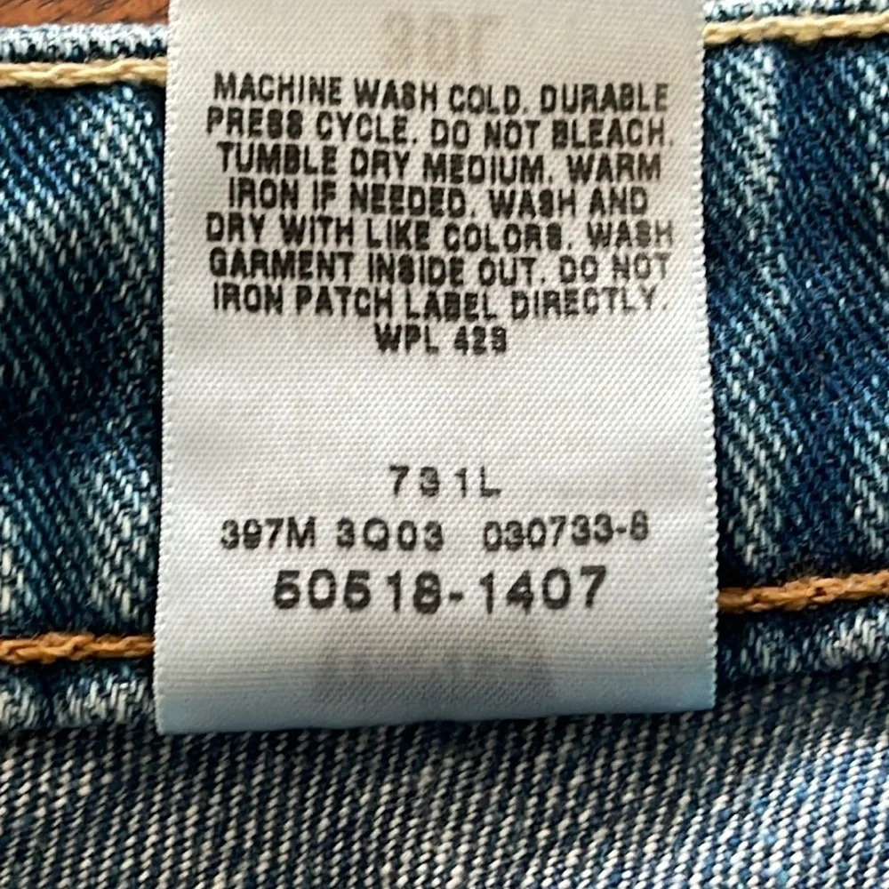 Vintage Levi’s premium denim jeans boot cut blue sz 30L rare cowboy lasso patch - Picture 8 of 12